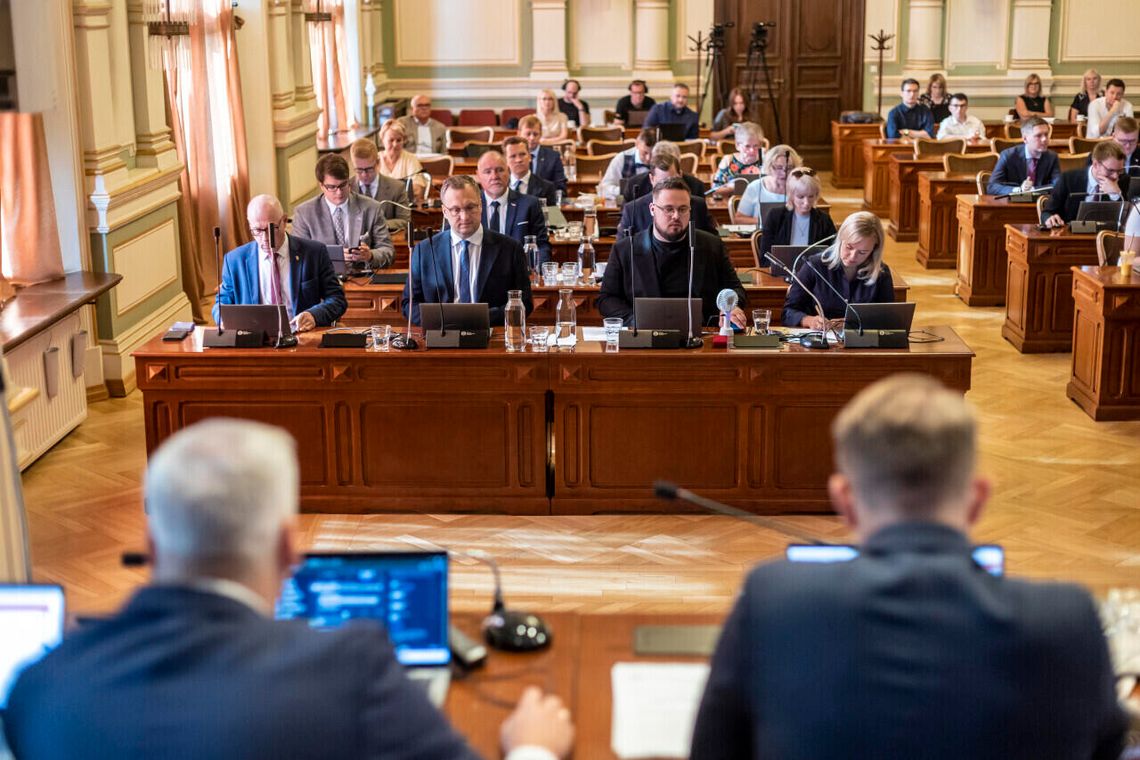 Gdańscy radni o pyle węglowym. Hałdy do końca roku maja zostać odsunięte z dala od domów