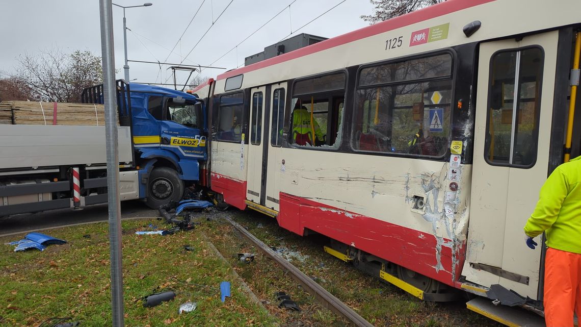 zderzenie ciężarówki i tramwaju, Gdańsk