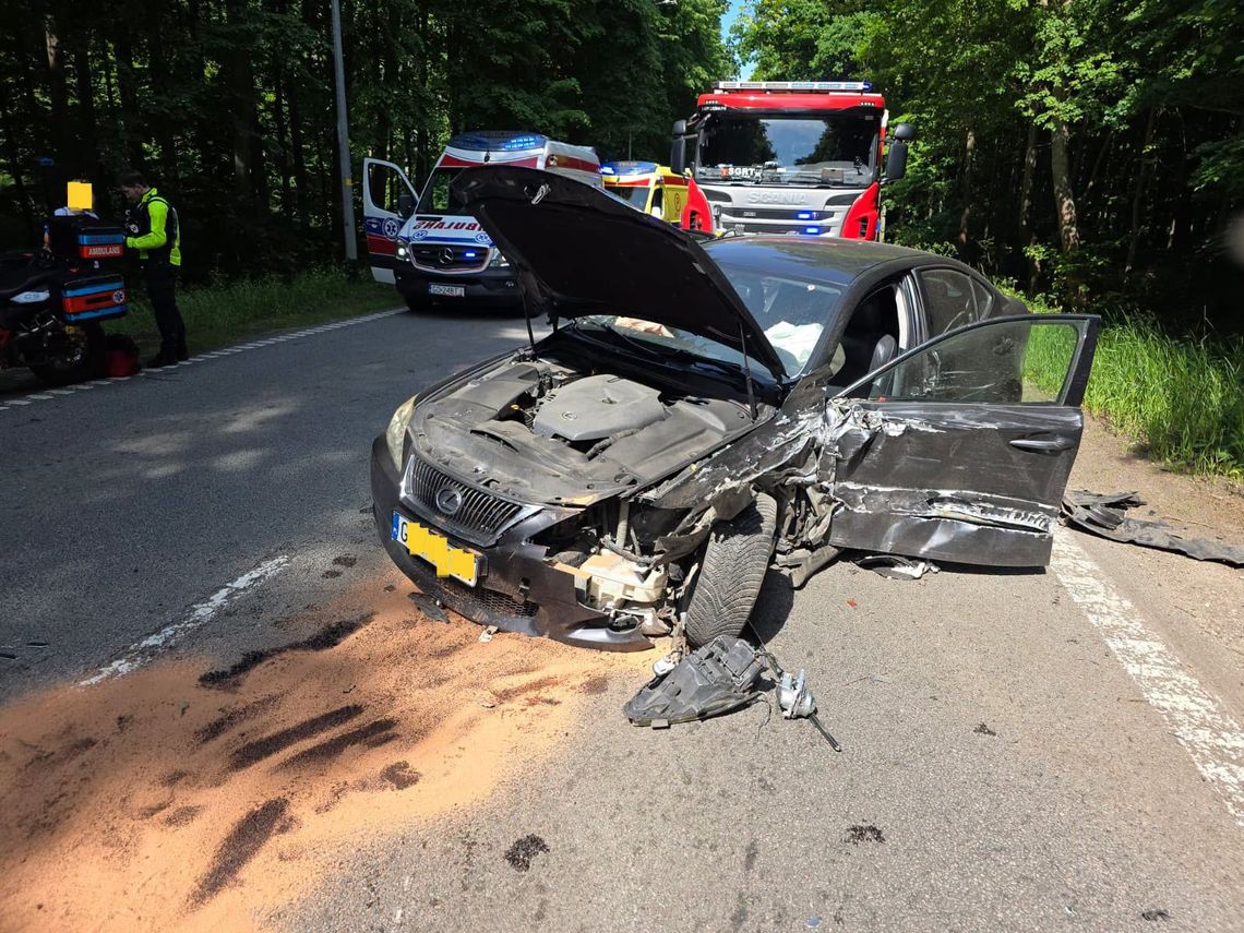 Gdańsk: Dwa wypadki, sześciu rannych i zablokowane drogi Gdańsk: Dwa wypadki, sześciu rannych i zablokowane drogi
