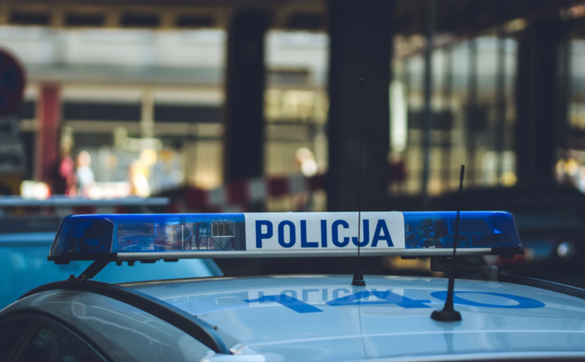 Gdańsk: nocna awantura na Niepołomickiej. Kobieta ugodziła partnera nożem policja