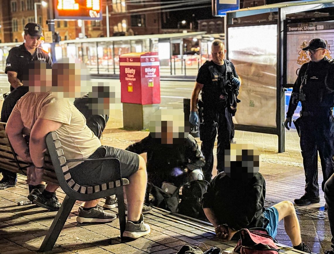 Gdańsk. Pobili i okradli obywatela Czech. Teraz mogą spędzić nawet 15 lat w więzieniu Gdańsk. Pobili i okradli obywatela Czech. Teraz mogą spędzić nawet 15 lat w więzieniu