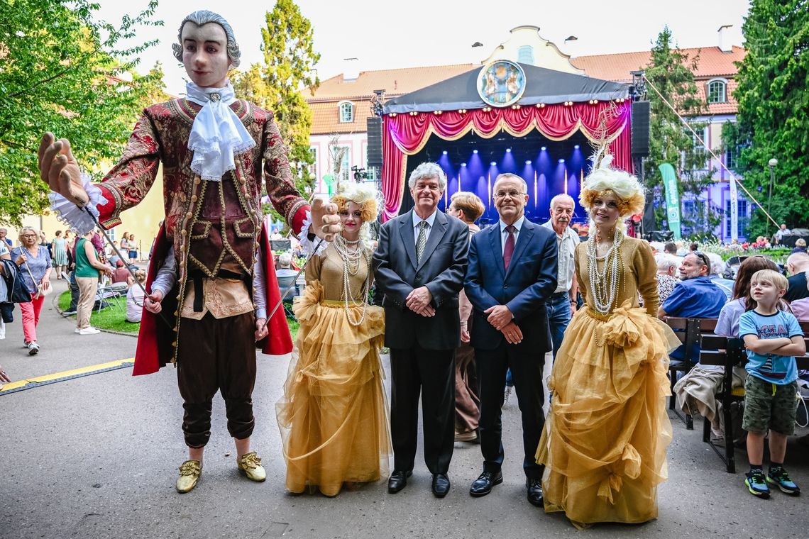 prof. Jan Łukaszewski ze Złotym Medalem „Zasłużony Kulturze Gloria Artis” 