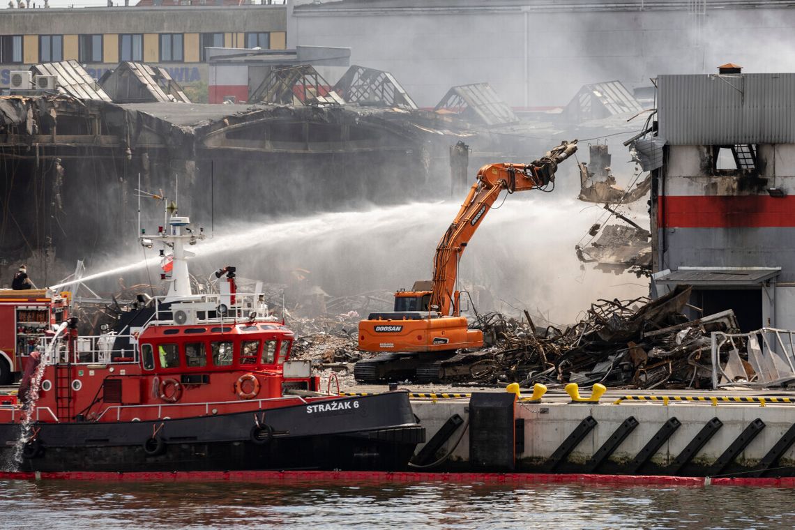 pożar hali magazynowej, Port Gdańsk 2024