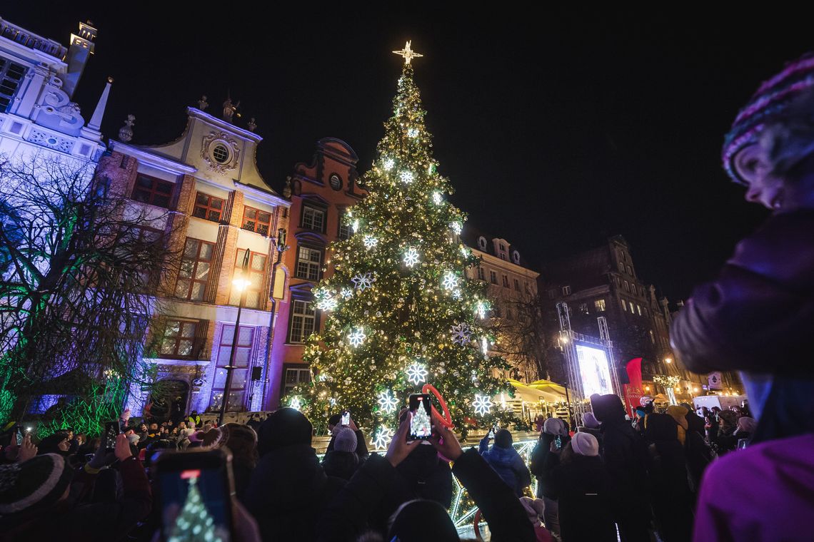 Gdańsk rozbłyśnie na święta! Choinki w 18 dzielnicach i ponad 400 iluminacji Gdańsk rozbłyśnie na święta! Choinki w 18 dzielnicach i 400 iluminacji