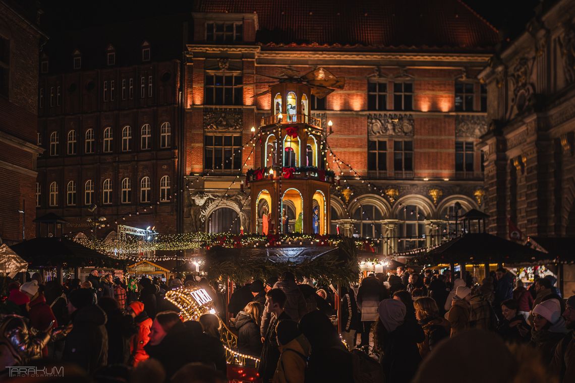 Gdańsk. Rozpoczął się bajecznie kolorowy Jarmark Bożonarodzeniowy 2024