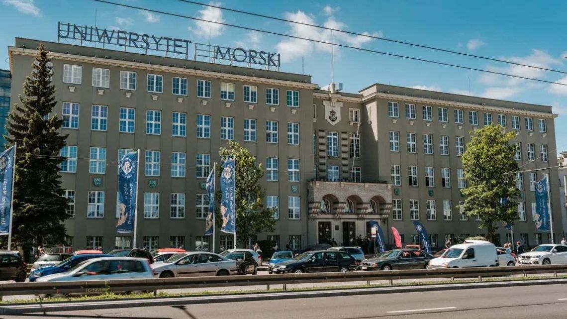 Gdynia: Uniwersytet Morski zaprasza uczniów na świąteczny rejs po uczelni „Świąteczny Rejs po UMG” to grudniowa edycja dnia otwartego Uniwersytetu Morskiego w Gdyni