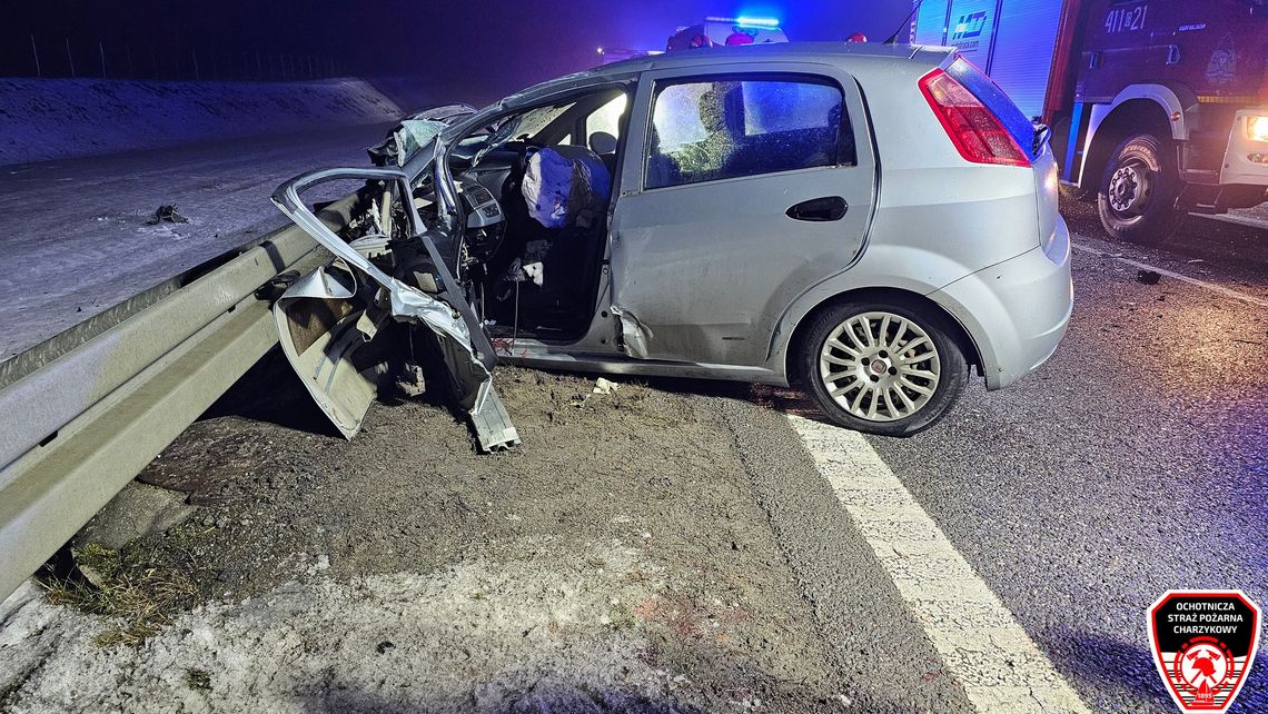Groźny wypadek pod Chojnicami! Kierowca w ciężkim stanie trafił do szpitala