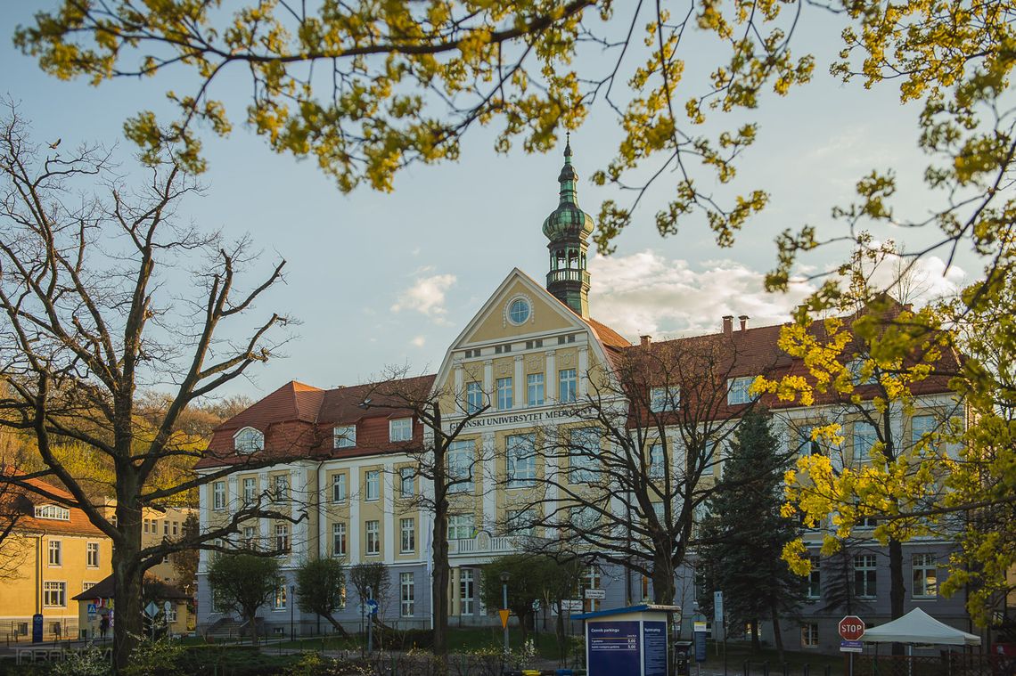 GUMed w prestiżowym rankingu. Jako jedyna uczelnia medyczna w Polsce! GUMed jedyną polską uczelnią medyczną w prestiżowym rankingu