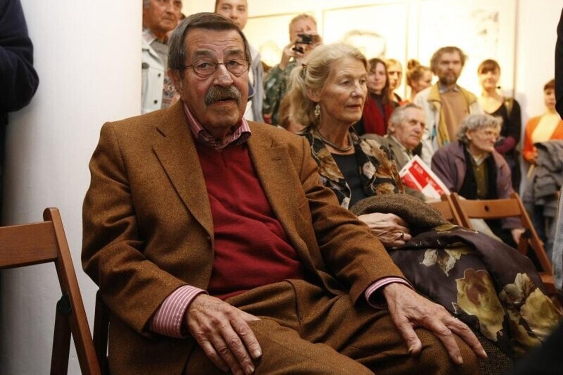 Günter Grass w Gdańsku. Miasto stawia na dziedzictwo noblisty. Przeciwnicy grzmią: Nazistów honorować nie wypada Günter Grass z żoną Ute, Festiwal Grassomania, 2009