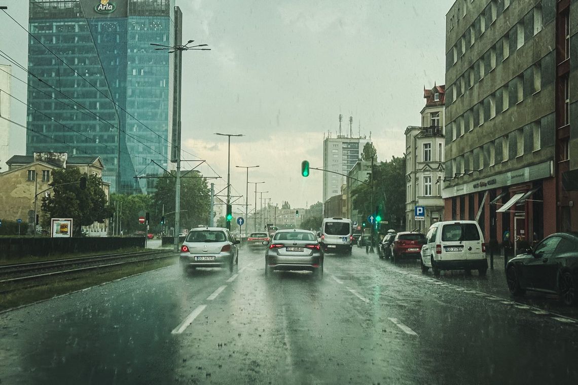 Gwałtowne burze na Pomorzu! Jest ostrzeżenie IMGW Gwałtowne burze na Pomorzu! Jest ostrzeżenie IMGW