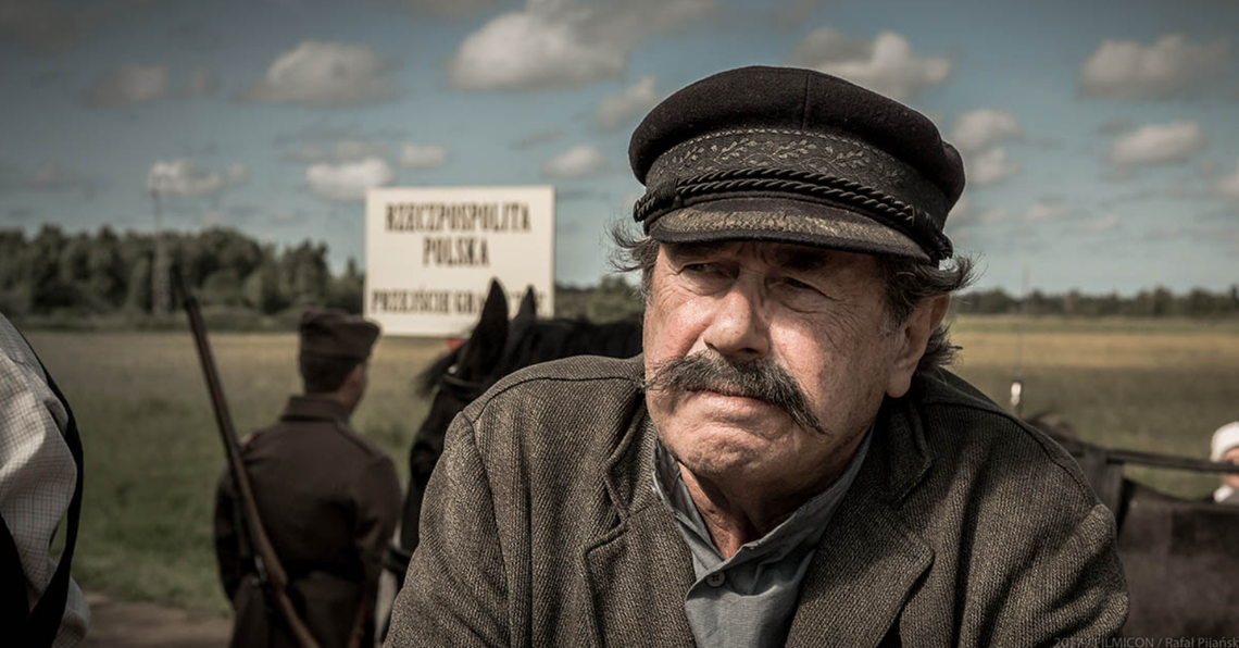 Spotkanie z gwiazdami i reżyserem „Kamerdynera” w Sopocie Janusz Gajos - kadr z filmu "Kamerdyner"