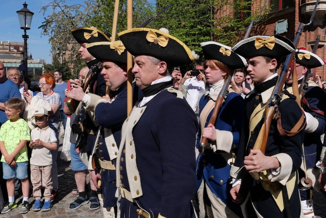 Historyczna zmiana warty w Gdańsku. Publiczność złożyła przysięgę na wierność królowi i Rzeczypospolitej