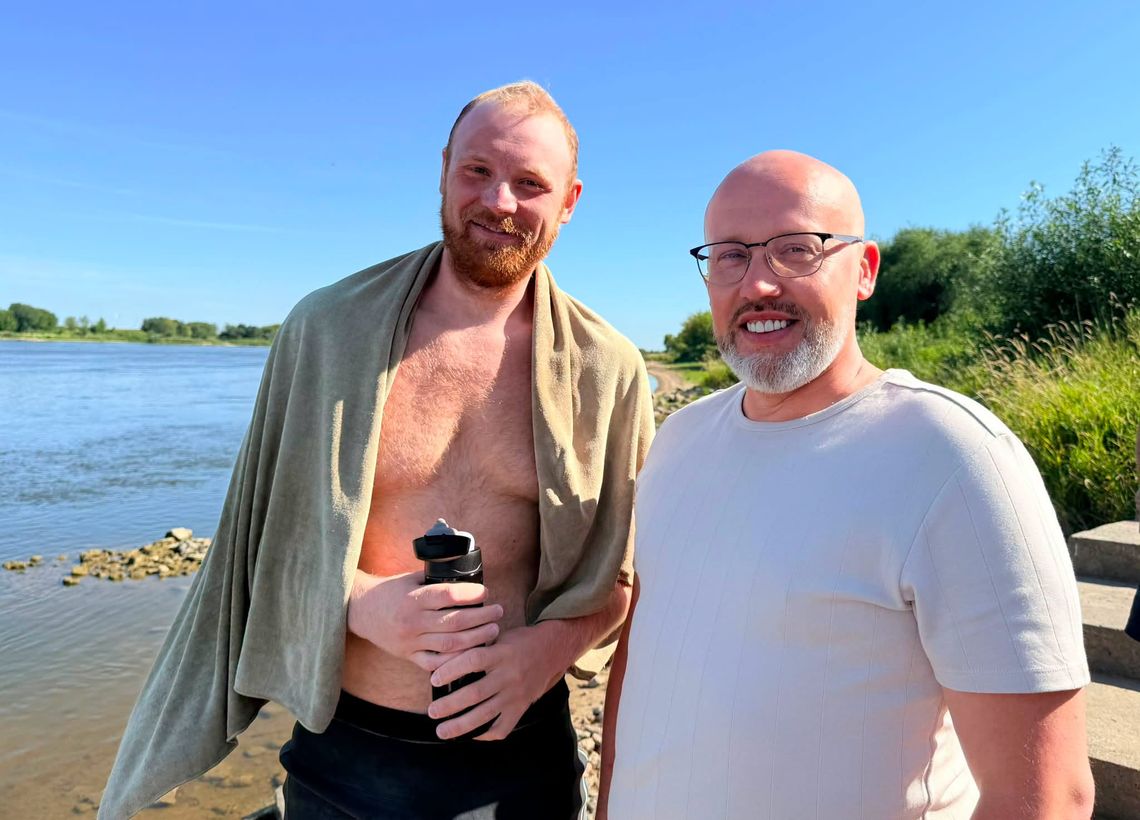 Jacek Pałubicki dopłynął Wisłą do Tczewa szybciej niż się spodziewano Jacek Pałubicki dopłynął Wisłą do Tczewa szybciej niż się spodziewano