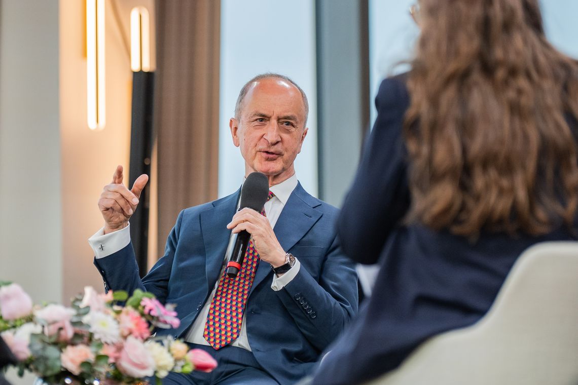Janusz Reiter: Donald Trump nie czuje się już przywódcą świata zachodniego Janusz Reiter, „Rozmowy na Szczycie – Pracodawcy Pomorza”, Gdańsk 2026