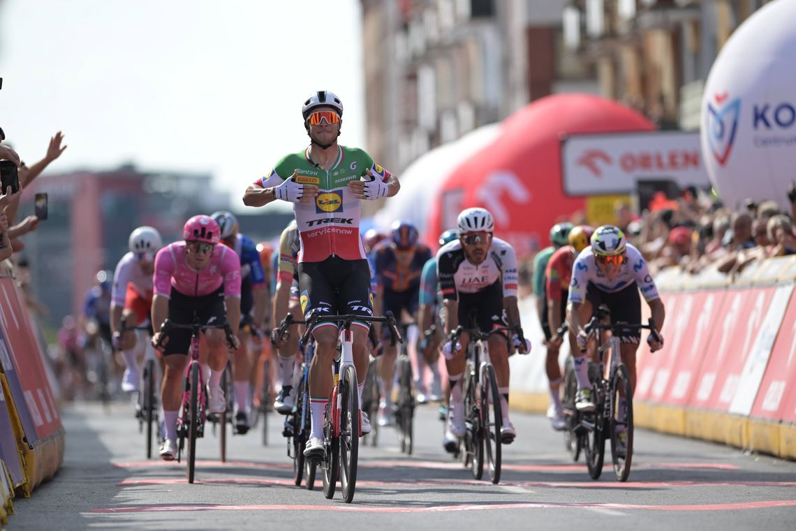 Jonathan Milan triumfuje w Koszalinie na mecie I etapu Tour de Pologne Jonathan Milan triumfuje w Koszalinie na mecie I etapu Tour de Pologne