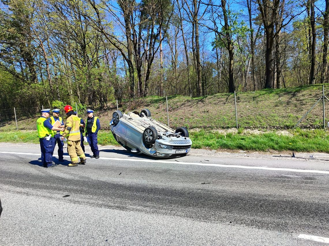 Karambol na obwodnicy w Gdańsku. Ranna kobieta trafiła do szpitala