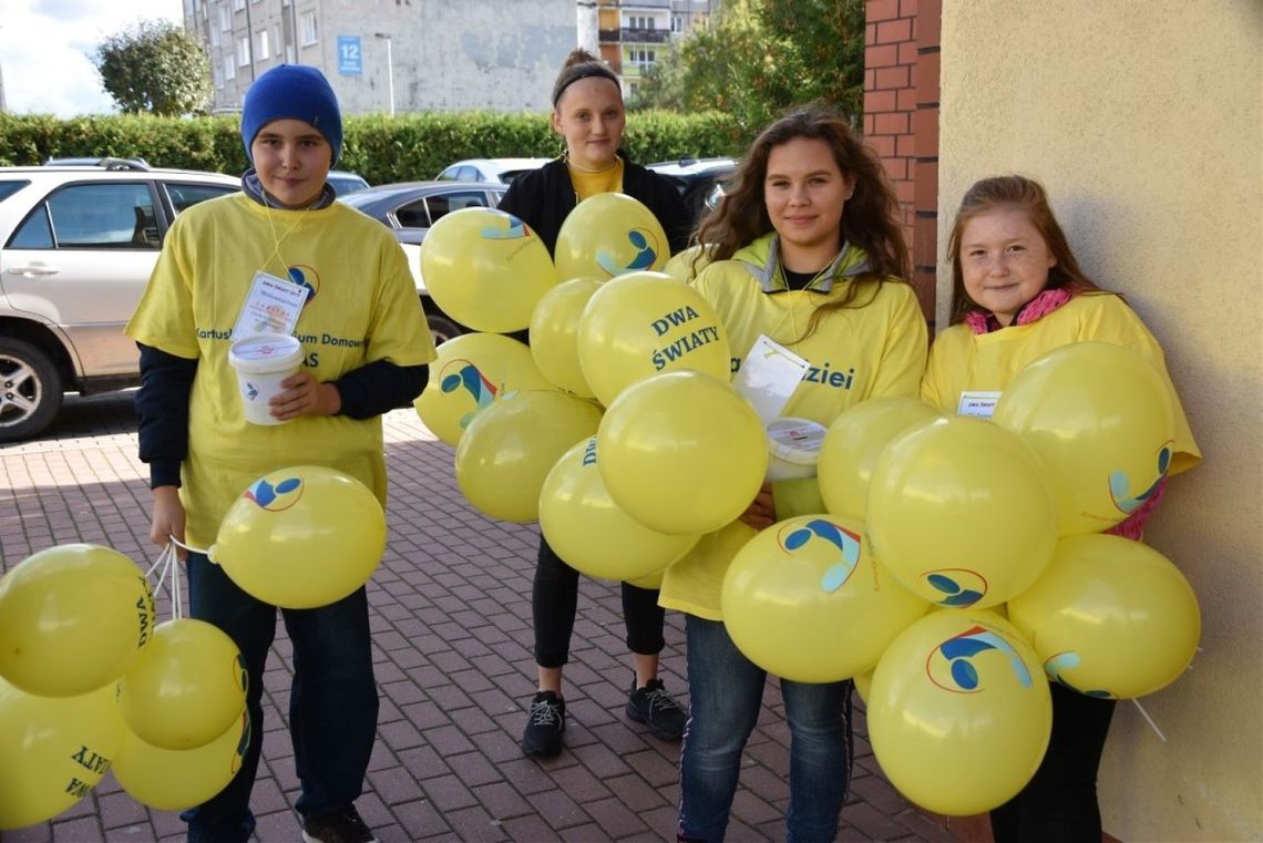 Kartuzy szykują się na niezwykły wieczór. Podwójny jubileusz i wyjątkowy gość na scenie „Dwa Światy”, zbiórka na hospicjum w Kartuzach