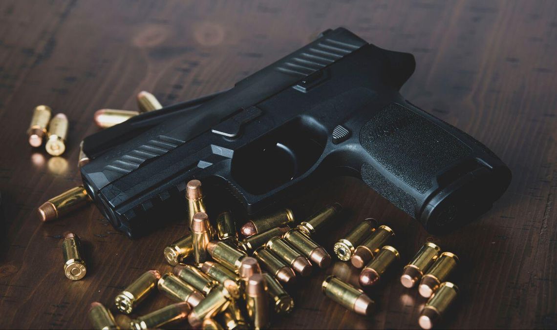 Kiełpino: Postrzelił się z własnej broni. W ciężkim stanie trafił do szpitala