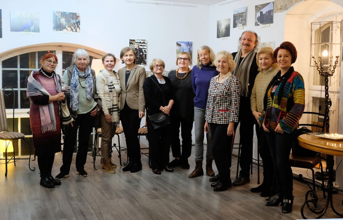 „Kocham moje miasto”. Zdjęcia gdańskich seniorów na wystawie zorganizowanej przez „Zawsze Pomorze”