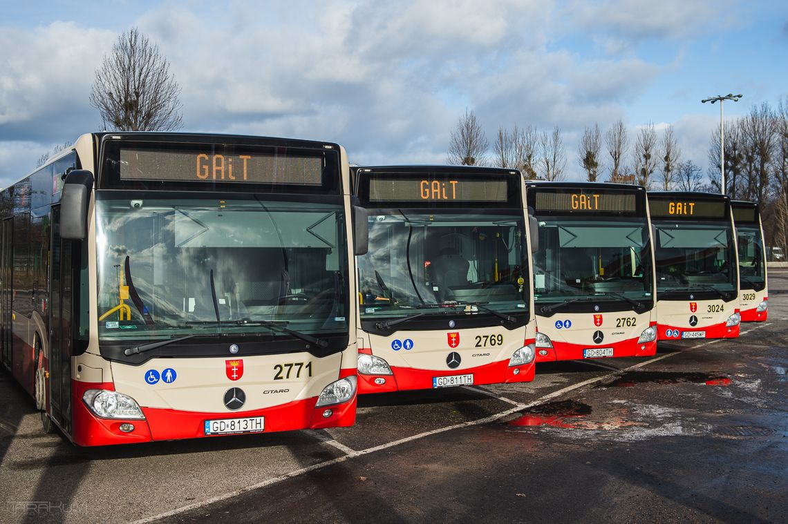 autobusy, komunikacja miejska, Gdańsk