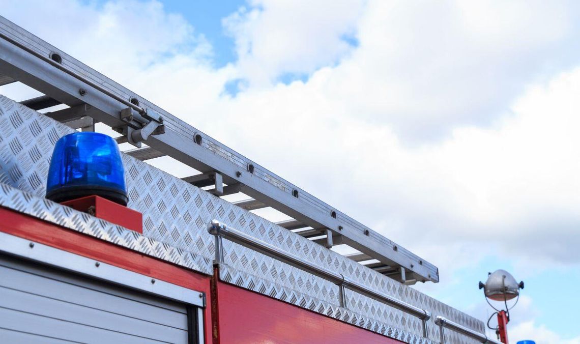 wóz strażacki, straż pożarna, zdjęcie ilustracyjne