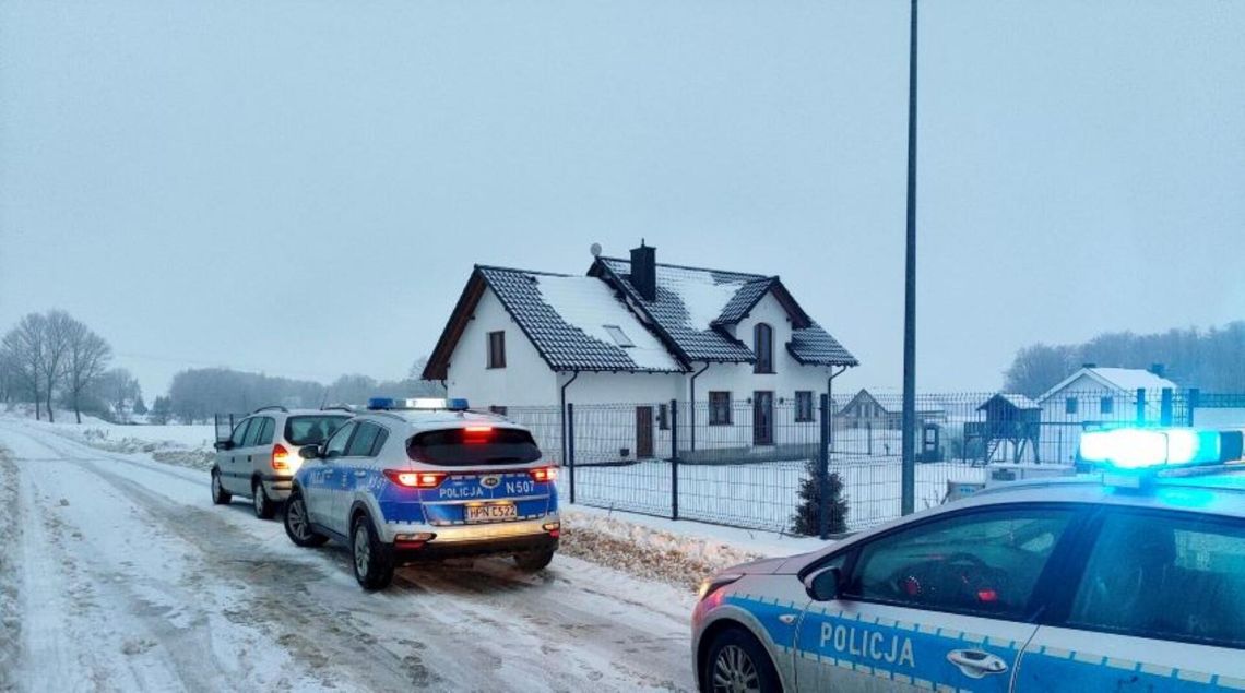 Kartuzy: Kompletnie pijany wiózł całą rodzinę. Drugi wsiadł za kółko po amfetaminie Kartuzy: Kompletnie pijany wiózł całą rodzinę. Drugi wsiadł za kółko po amfetaminie