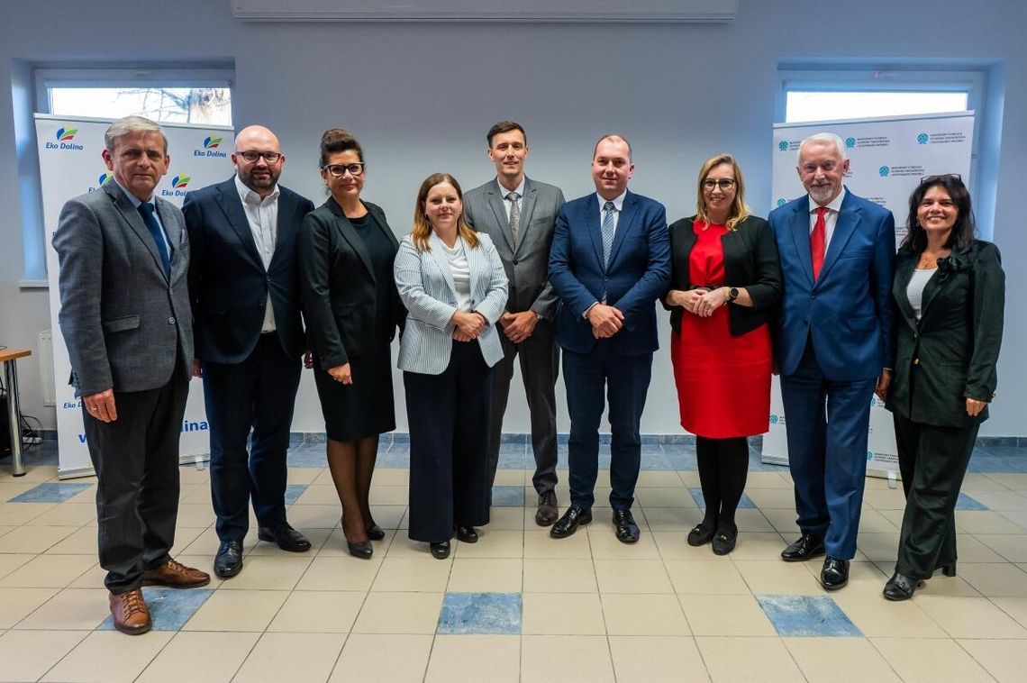 Koniec uciążliwych zapachów? Eko Dolina inwestuje w biogaz modernizacja Eko Doliny, podpisanie umowy