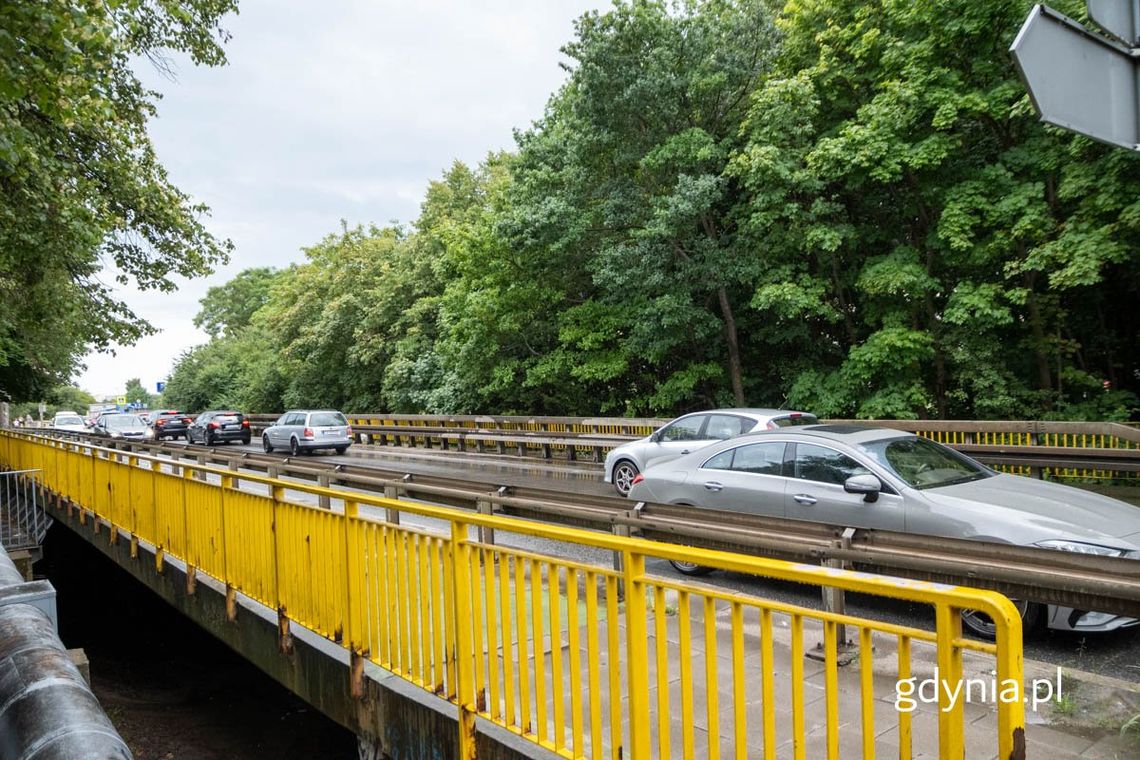 Koniec z wąskim gardłem na płk. Dąbka w Gdyni. Wkrótce remont drogi