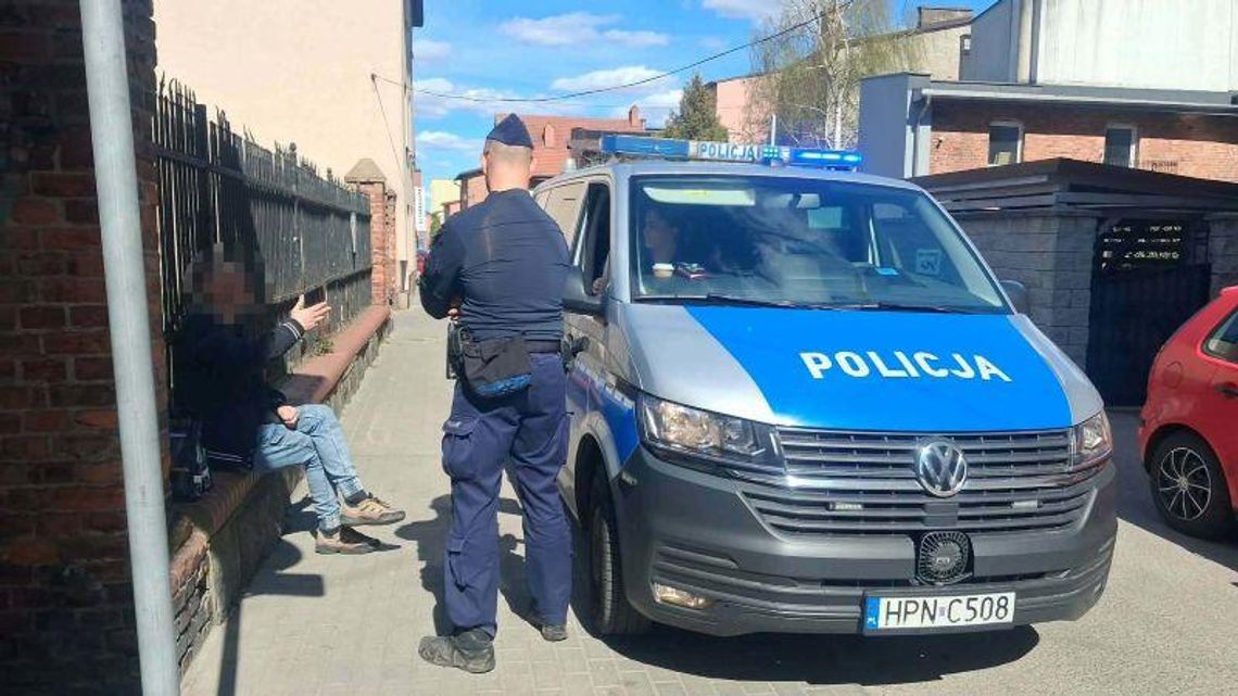 Kościerzyna. Ukradł karmę dla zwierząt na rynku w Kościerzynie – sprawcę ujęła mieszkanka