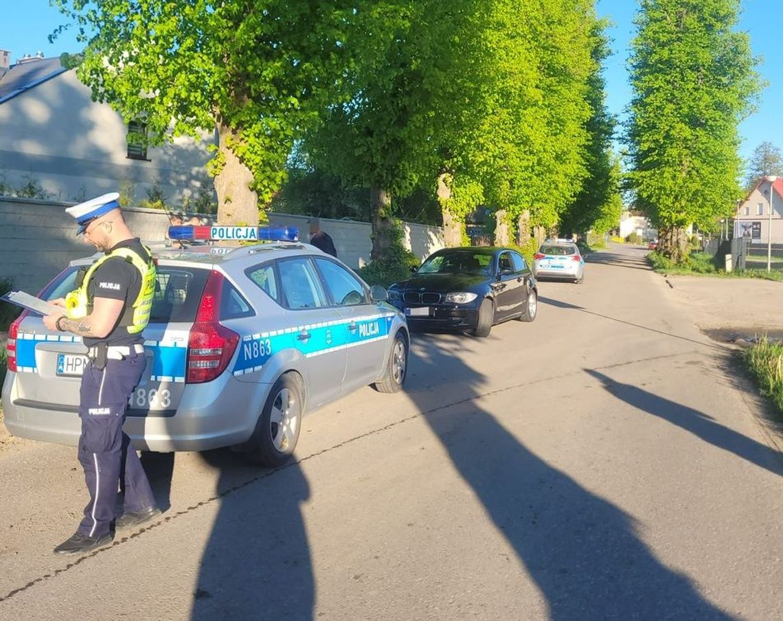 Krępa Słupska: 7-letni chłopiec na rowerze wjechał pod auto