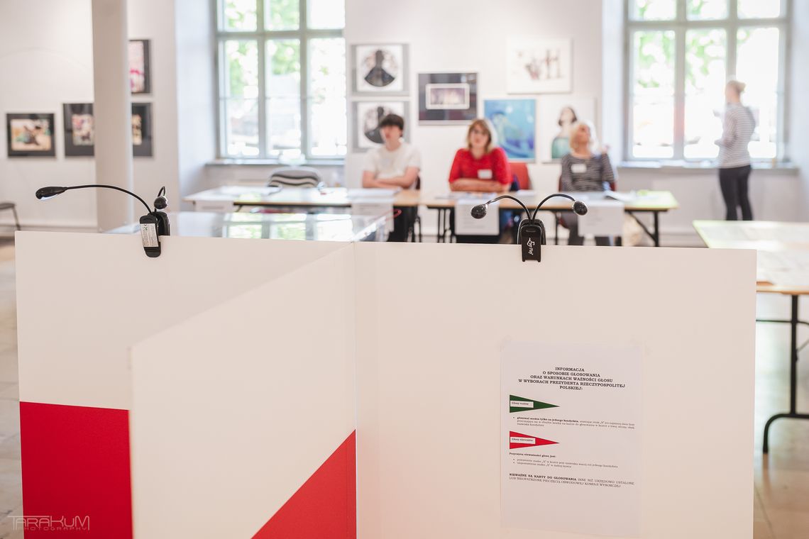 Kto i jak liczy głosy też się liczy. Co zrobić, by nie było wątpliwości czy wybory są uczciwe Kto i jak liczy głosy też się liczy. Co zrobić, by nie było wątpliwości czy wybory są uczciwe