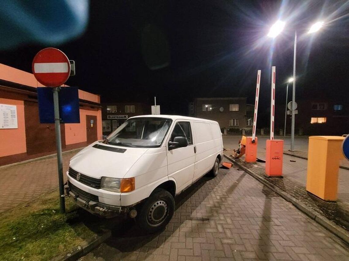 transporter ukradziony przez pijanego 25-latka, Lębork