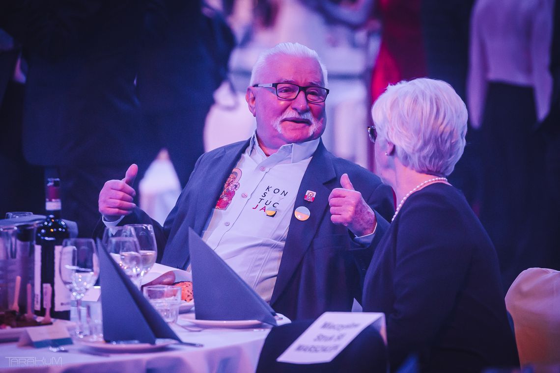 Lech Wałęsa nie pojedzie na zaprzysiężenie Karola Nawrockiego. "Gorszące widowisko" Lech Wałęsa nie pojedzie na zaprzysiężenie Karola Nawrockiego. "Gorszące dla mnie widowisko"