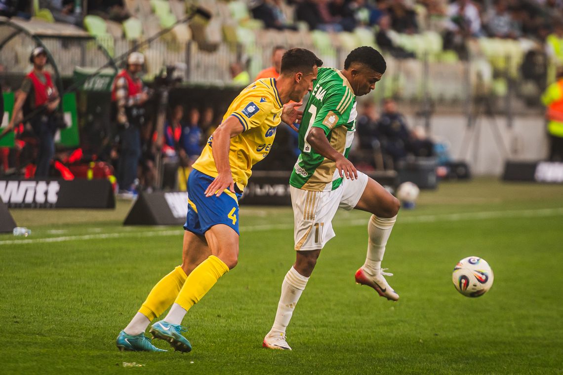 Lechia i Arka znów zagrają w 1. lidze. Tak wygląda ich historia na zapleczu ekstraklasy Lechia i Arka znów zagrają w I lidze. Tak wygląda ich historia na zapleczu ekstraklasy