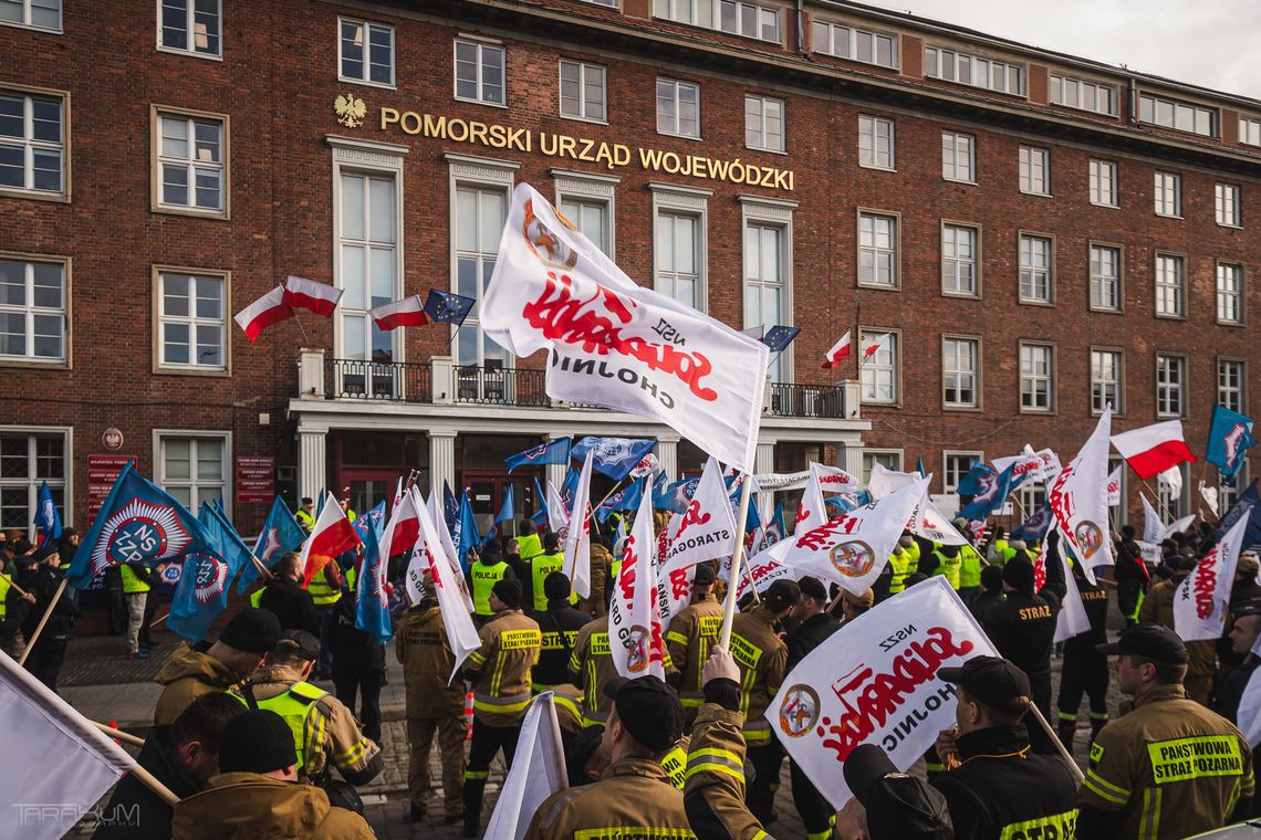 Protest służb mundurowych w Gdańsku