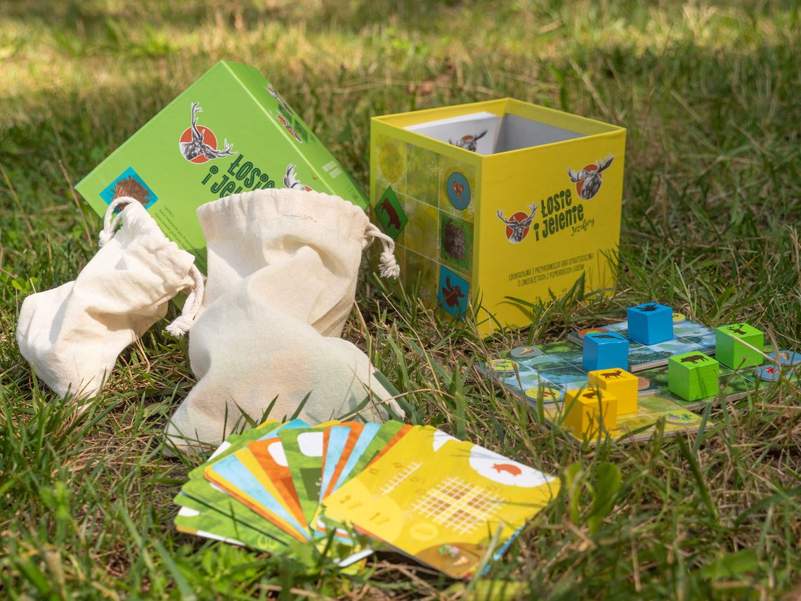 gra „Łosie i Jelenie Józefiny”