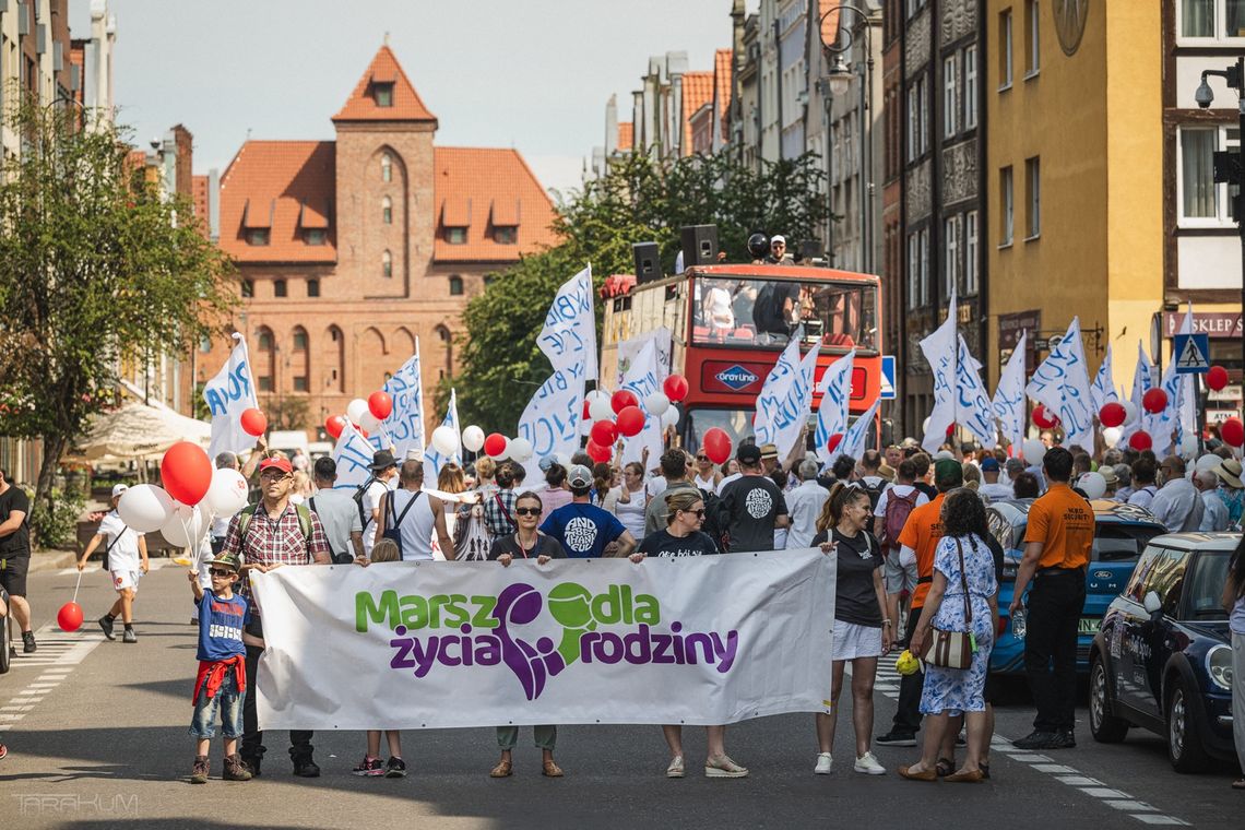 Marsz dla Życia i Rodziny po raz 14. przeszedł w niedzielę ulicami Gdańska Marsz dla Życia i Rodziny po raz 14. przeszedł w niedzielę ulicami Gdańska