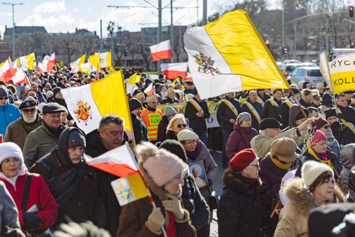 Marsz wdzięczności za życie i pontyfikat św. Jana Pawła II w Gdańsku