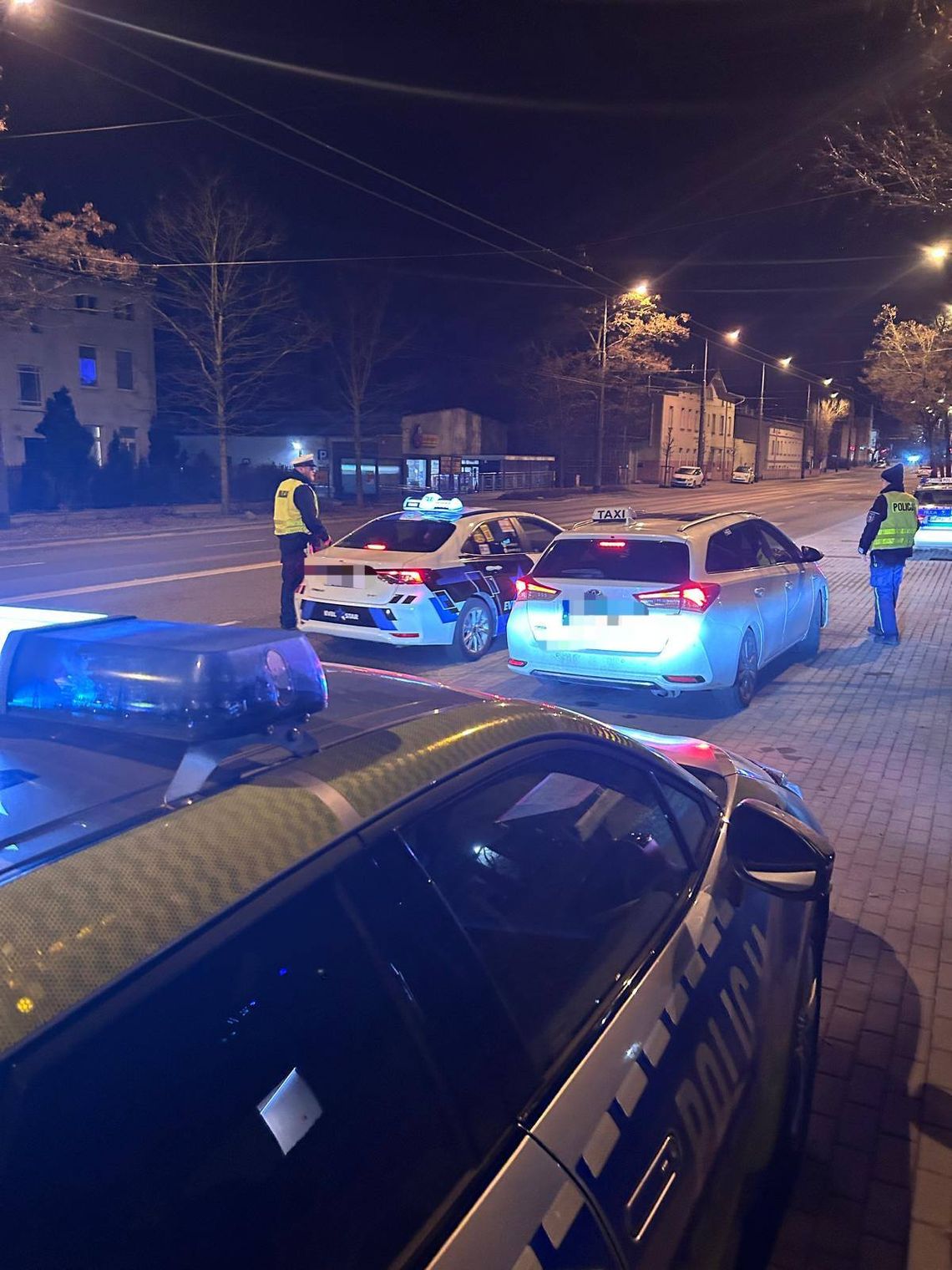 Masowe kontrole „przewozów na aplikację” na Pomorzu. Policja sprawdziła 600 aut kontrola „przewozów na aplikację”