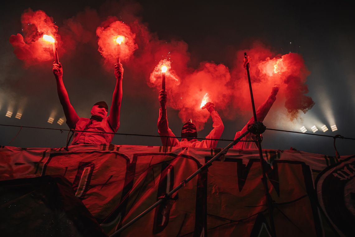 Mecz Lechia - GKS Katowice przy zamkniętych trybunach