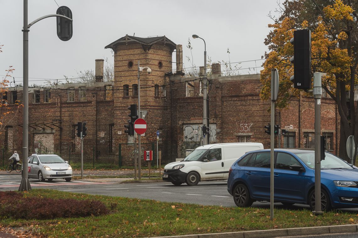 Mieszkańcy Oliwy chcą rewitalizacji dawnej zajezdni. 74 proc. popiera plany inwestora Mieszkańcy Oliwy chcą rewitalizacji dawnej zajezdni w Oliwie. Większość popiera plany inwestora