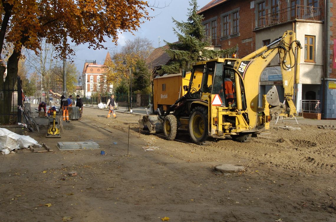 Ustka zapyta mieszkańców o remonty ulic. Powstanie ranking inwestycji drogowych Które ulice w Ustce powinny być remontowane? Miasto pyta mieszkańców