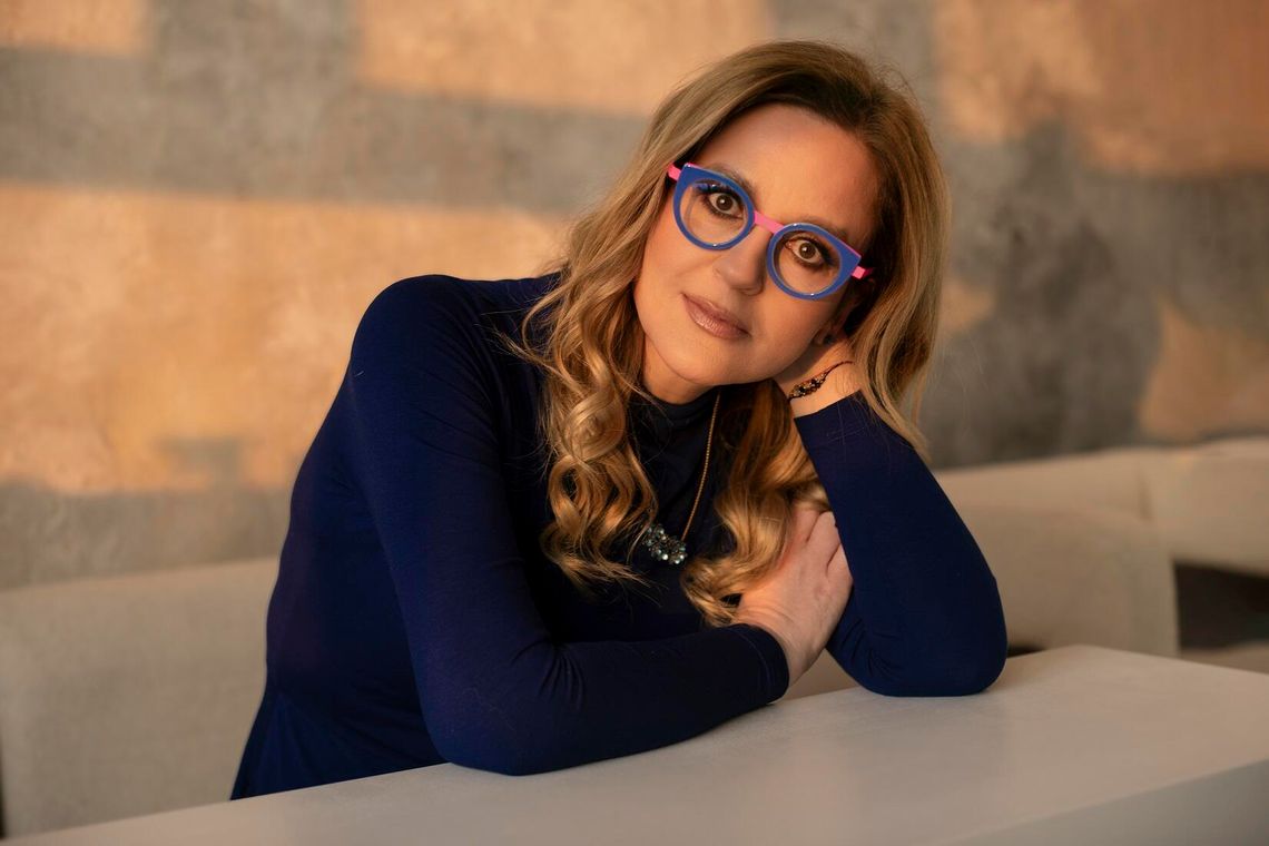 Milionerka od emocji. Magdalena Witkiewicz o niezależności, pisaniu i książce „Wiatr od morza. Sztorm”