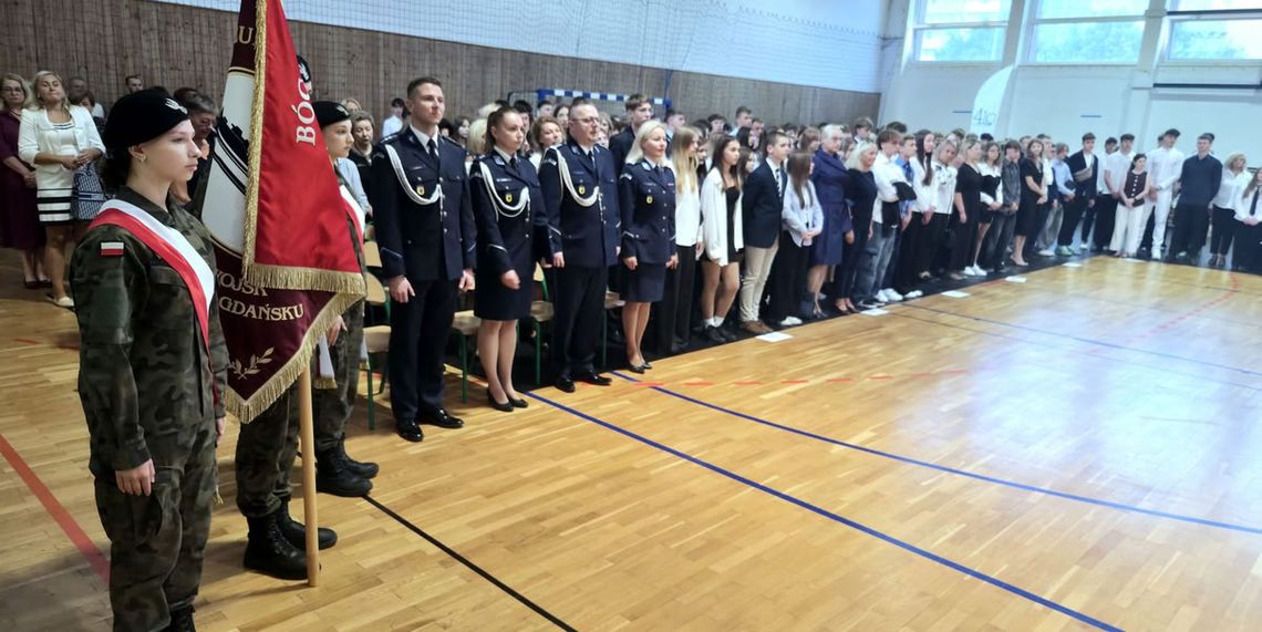 Młodzi szykują się do służby. Klasy mundurowe na Pomorzu oblegane Młodzi szykują się do służby. Klasy mundurowe na Pomorzu oblegane