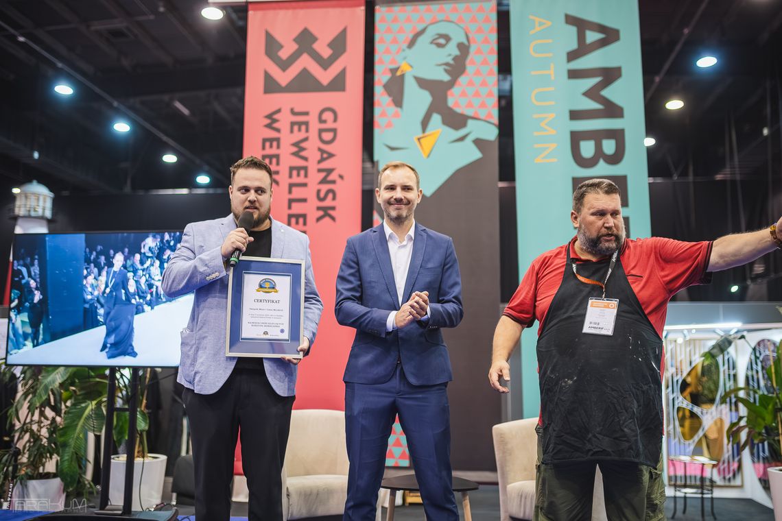 Amberif Autumn w Gdańsku. Rekord Polski w szlifowaniu bursztynu pobity!