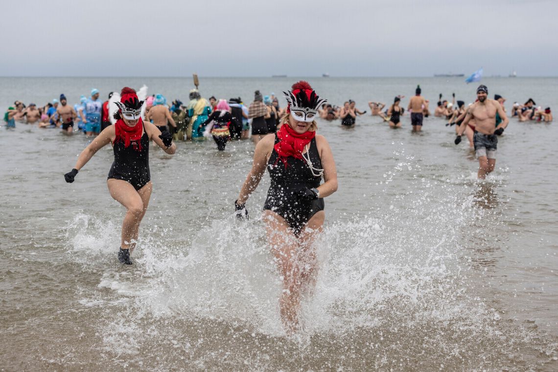 morsy przywitały nowy rok w Bałtyku
