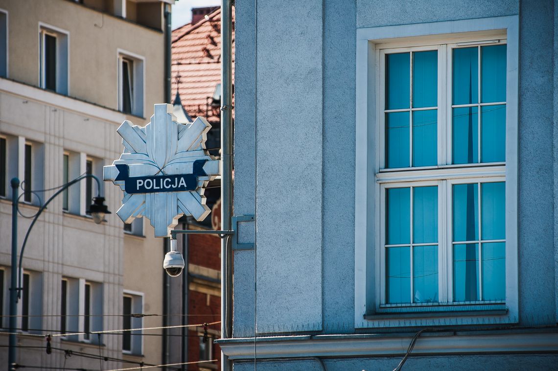 Na ulicy straciła przytomność, pomogły jej policjantki 