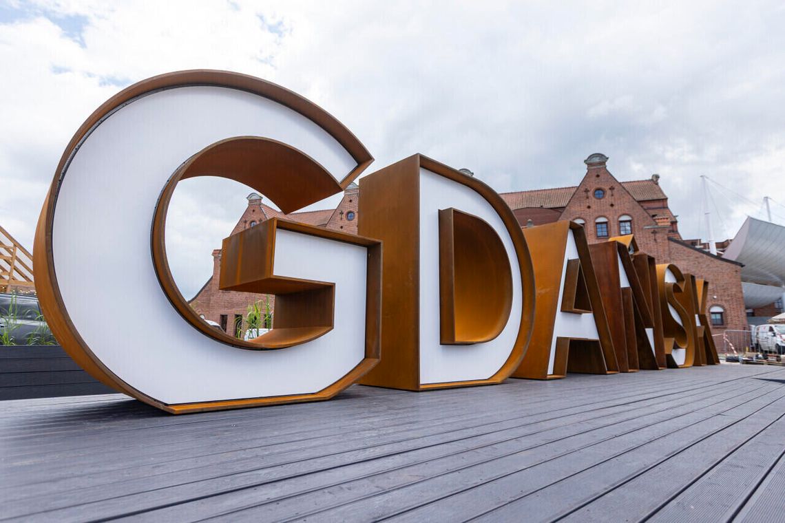 nowa wersja napisu „Gdańsk” na Ołowiance
