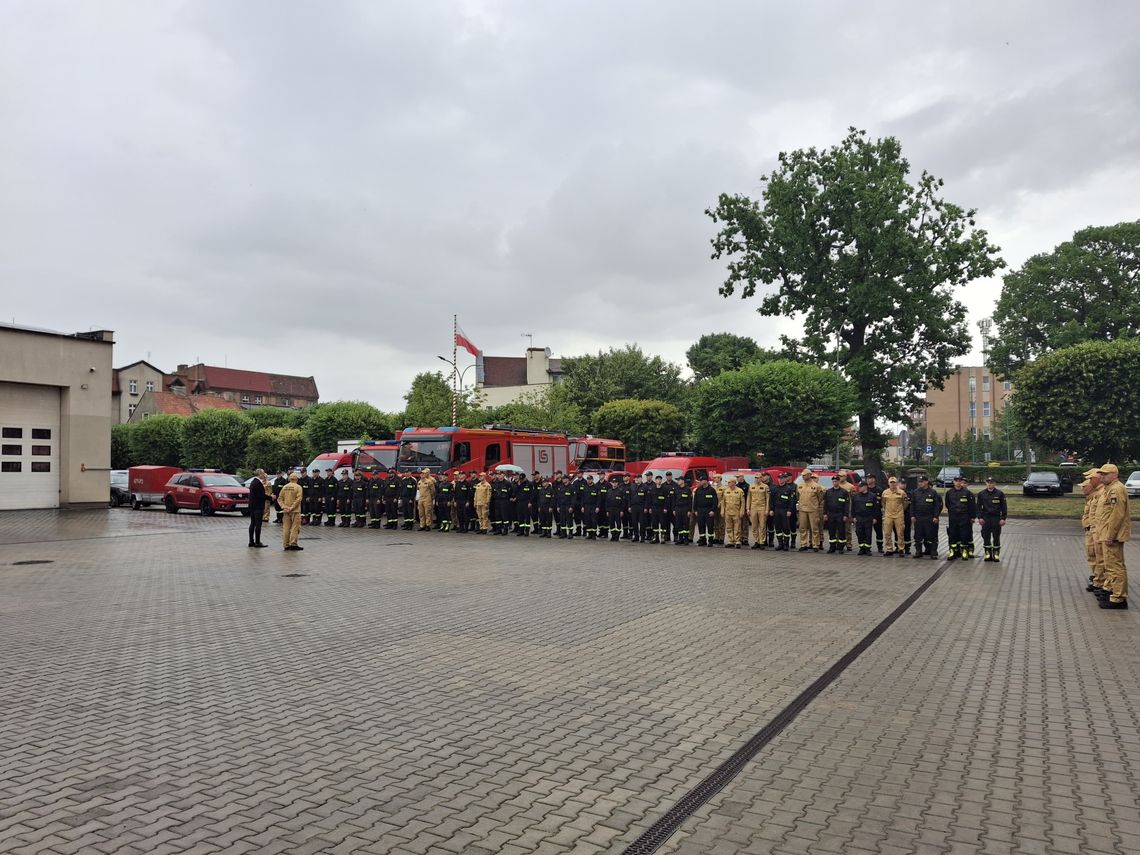 Nawałnice nadciągają nad Polskę. Strażacy z Pomorza ruszają do Sieradza na pomoc