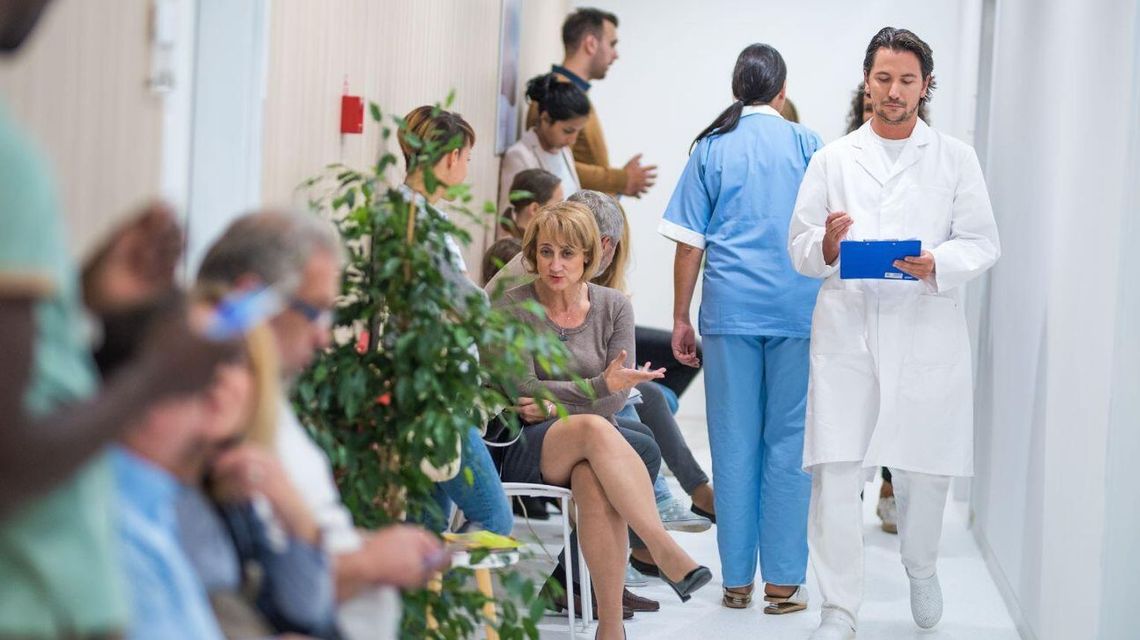 Nie odwołałeś wizyty u lekarza? Zapłacisz karę. Jest petycja poczekalnia, lekarz